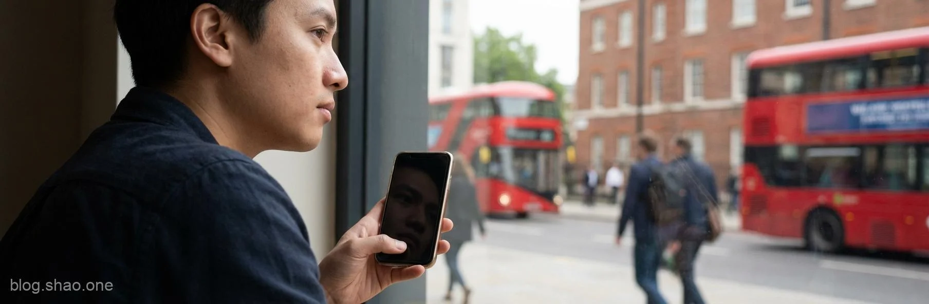 科技巨頭的「數位貞操帶」？英國擬要求蘋果、谷歌用戶拍裸照需「驗明正身」！