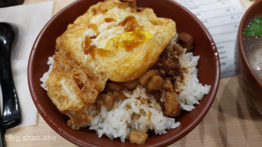苗栗市美食-信の魯肉飯